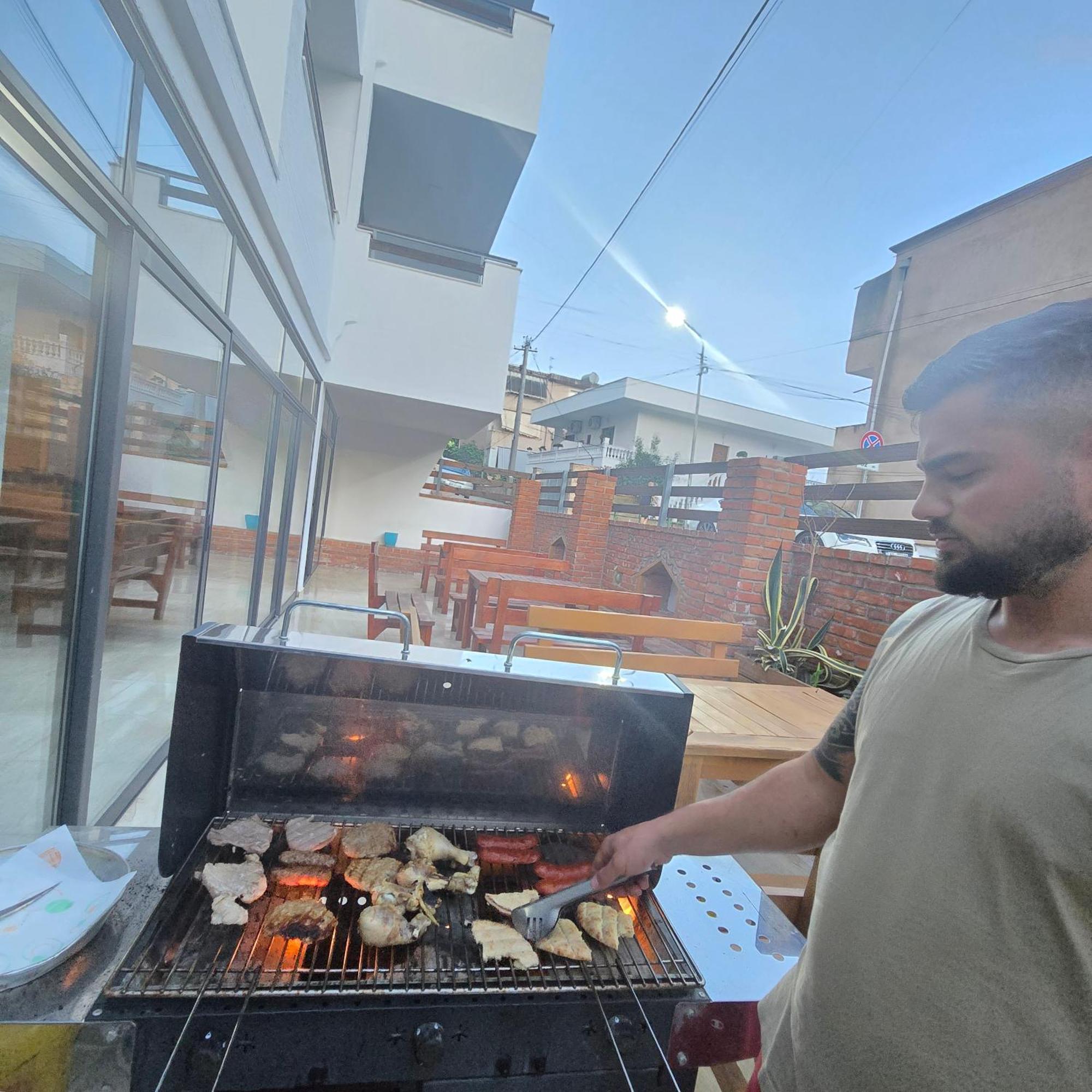 Poseidonas Hostal